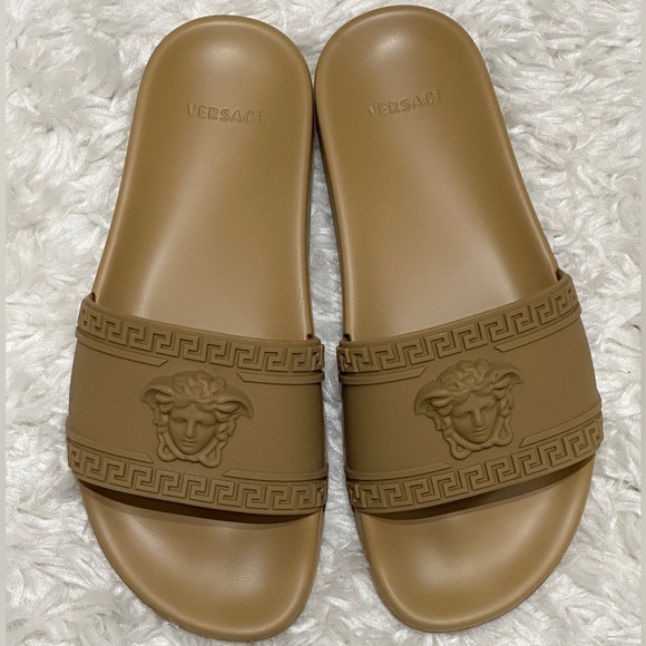 Versace tan Palazzo slides sandals size 39 - like new - Picture 2 of 7